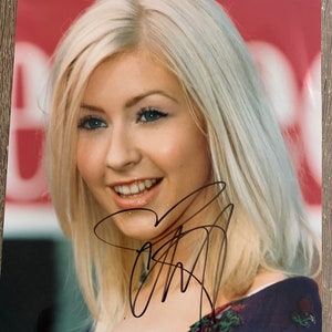 Christina Aguilera Signed Autographed 8x10 Photo COA