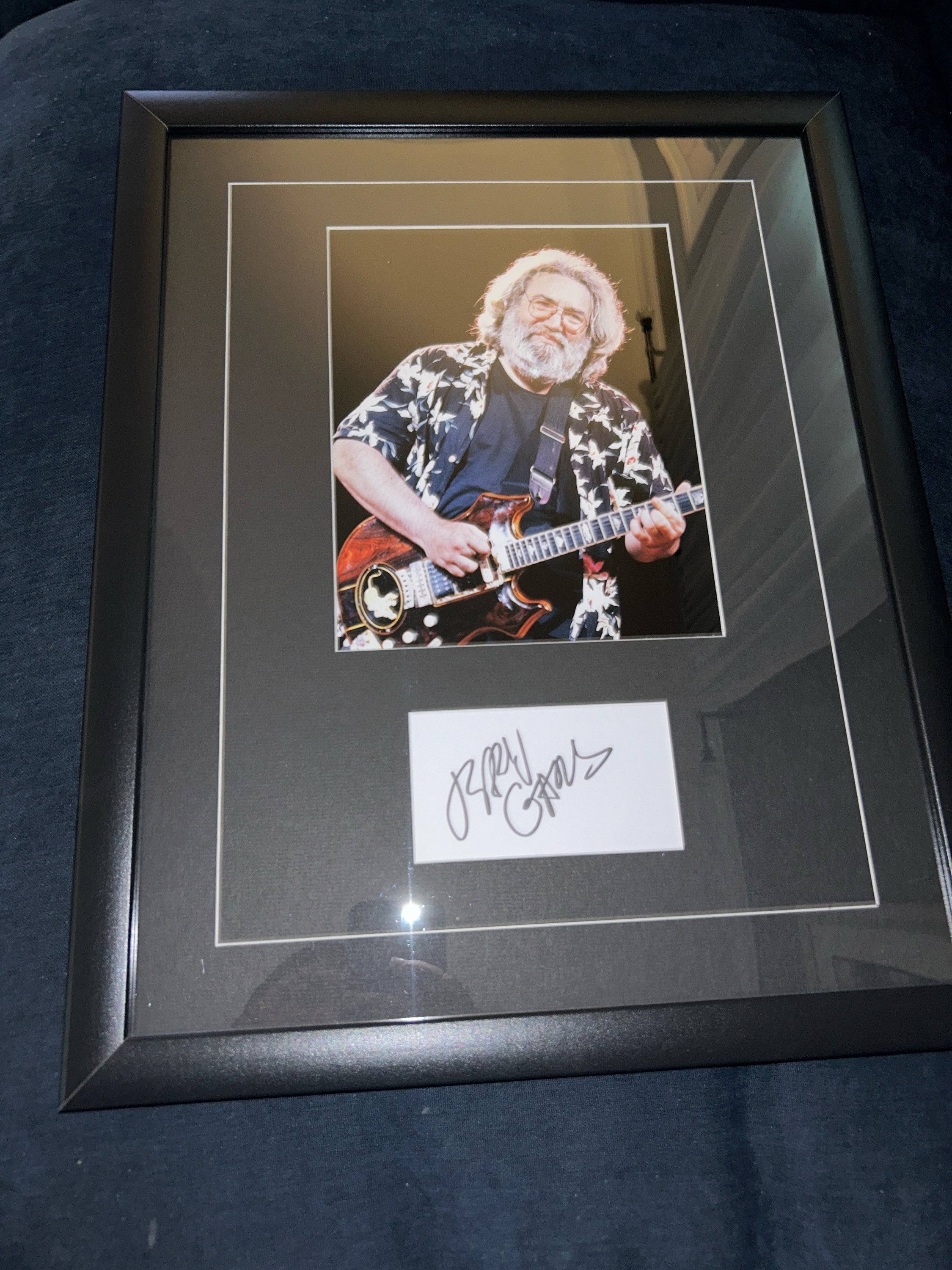 Grateful Dead Jerry Garcia Signed Autographed 18x14 Photo Display