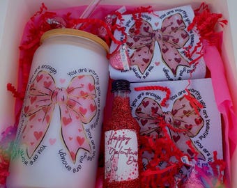 Galentines Day Gift Box, Valentine Day Gift Basket, Valentine's Day Gift for Her, Valentine Package, Galentines Party favor