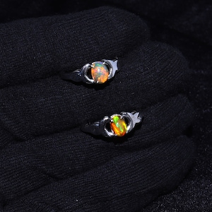 Klassischer Oval opal Ring, 925 Sterling Silber Ring, Edelstein äthiopischer Opal Ring, handgemachter Ring für Sie, Natürlicher äthiopischer Opal als Geschenk