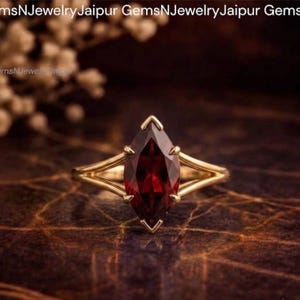 Marquise Red Garnet Engagement Ring Solitaire Split Shank Ring Vintage Gold Ring Red Gemstone Ring, January Birthstone Jewelry, Gift For Her