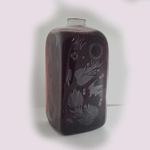 large antique georgian square decanter, engraved glass,