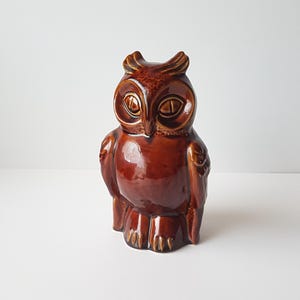 vintage 1970s dartmouth pottery owl piggy bank, money bank