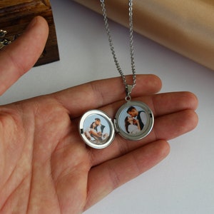 Couple Photo Locket Necklace, Simple Design Photo Necklace, Photo Necklace in Wooden Chest, Unique Birthday Gift
