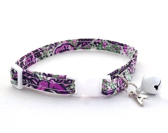 Purple Cat Collar, Purple Kitten Collar, Purple Small Dog Collar, Flower Collar, Breakaway Collar, Fun Tiny Dog Collar, Chihuahua Dog Collar