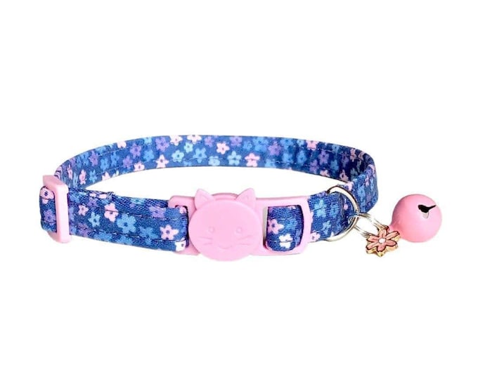 Floral Cat Collar – Adjustable Breakaway Safety Collar with Bell