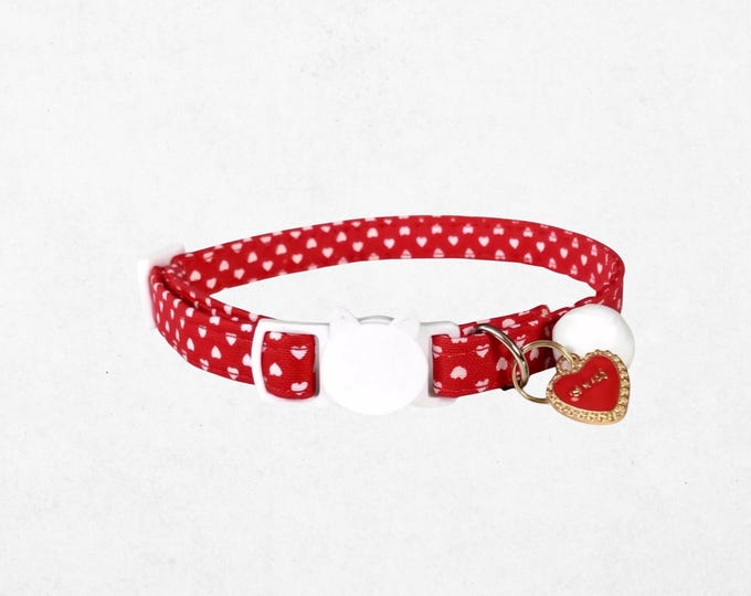 Heart Cat Collar: Breakaway Kitten/Small Dog Collar