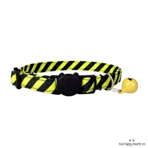 Collar para gatos con cinta de precaución, collar desmontable para gatitos con cascabel