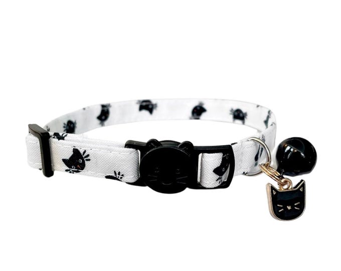 Black Cat Collar Adjustable Breakaway: Halloween Theme, Lightweight Comfort (Small Cats 6-12in, Safety Buckle)