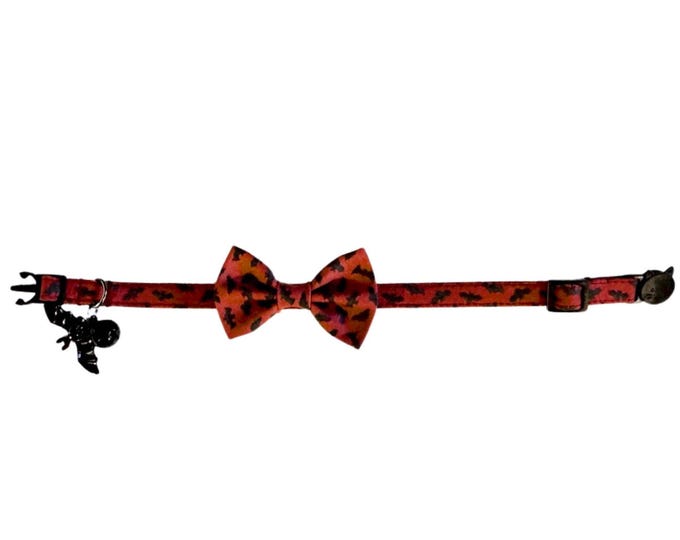 Bat Pet Collar with Bow – Halloween Cat, Kitten, Puppy Breakaway