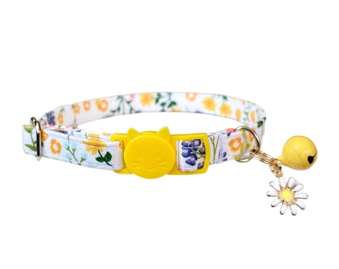 Daisy Floral Cat Collar with Charm, Breakaway Kitten Collar