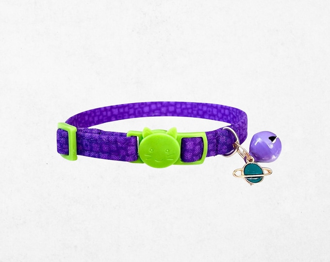 Alien Planet Cat Collar, Adjustable Breakaway Kitten Collar