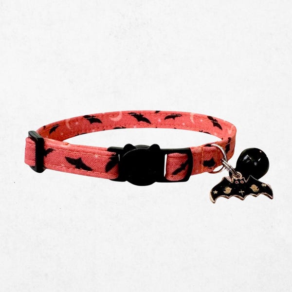 Halloween Cat Collar: Girly Bat Design, Breakaway Safety Buckle