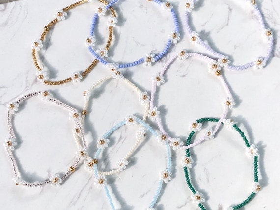 Bead on sale bracelets aesthetic