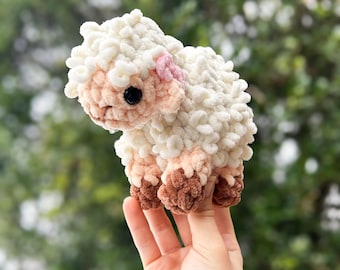 Peluche mouton, peluche mouton au crochet fait main