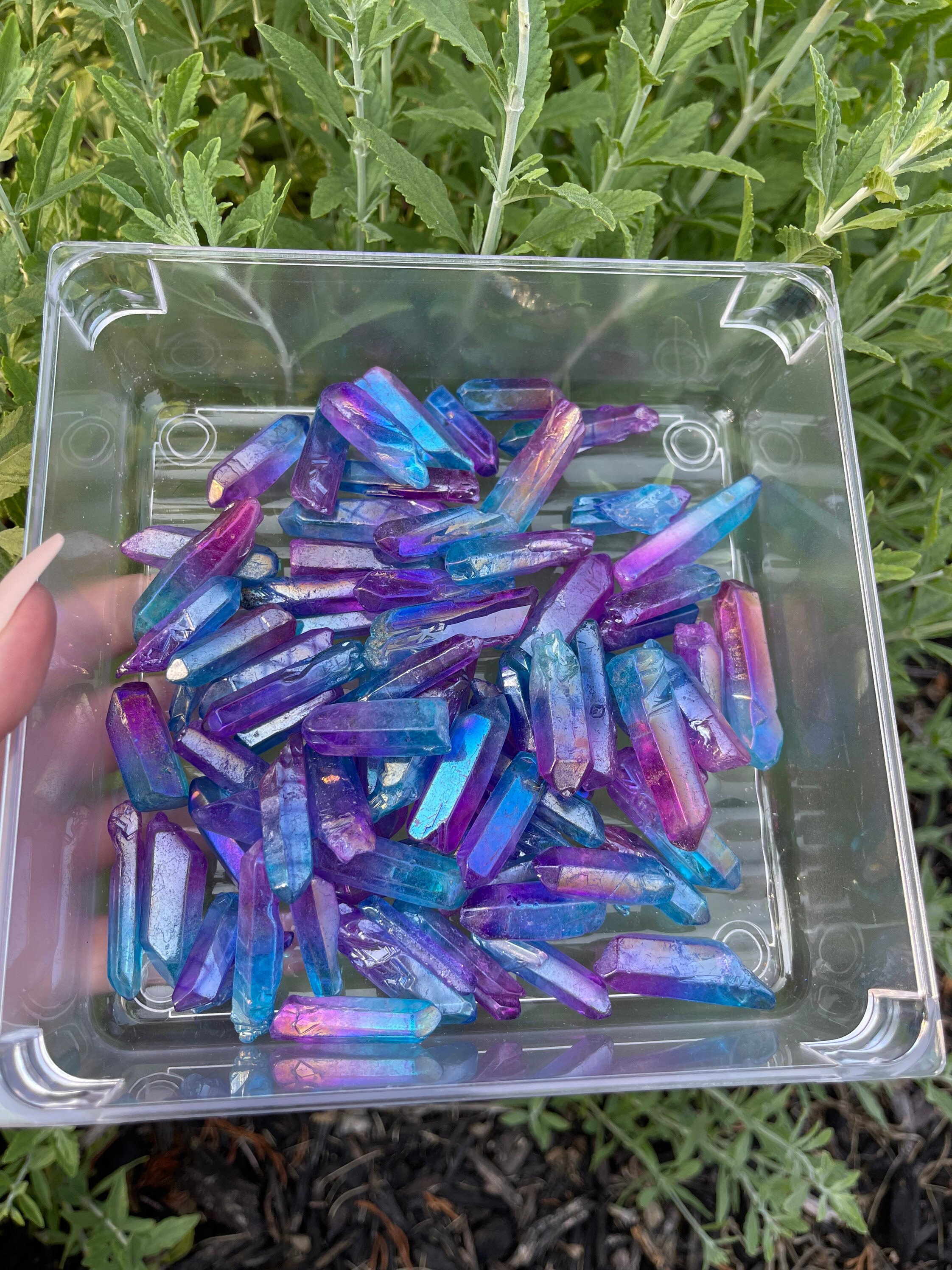 ONE Natural Rainbow Aura Quartz