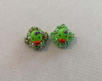 Serie di anatre di gomma verde Bubble Fun Auto Sei stato abbassato Regalo Perline Bling Cruscotto