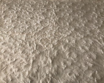 White Faux Fur Throw Blanket - Sherpa Backside - Non shedding