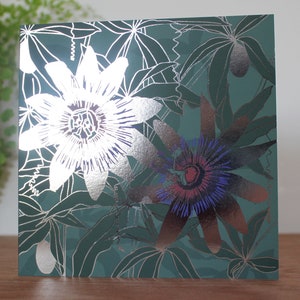 Carte Fleurs de la Passion - à envoyer avec un message d'amour, joyeux anniversaire, remerciement ou félicitations