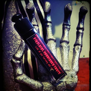 Moisturizing Lip gloss- Final Girl Forbidden Fruit