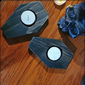 棺型ティーライト/キャンドルホルダー 2 組。