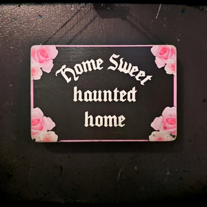 Decorazione per la casa dolce casa infestata