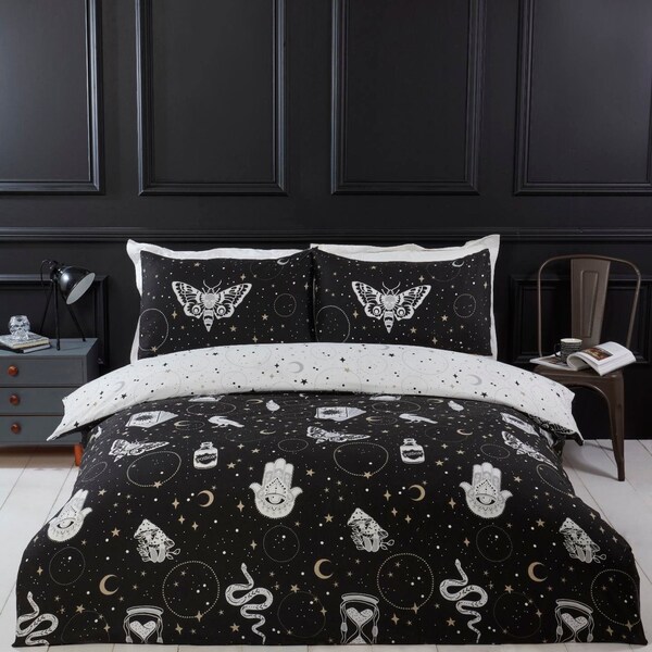 Gothic Home Decor Skull Hamsa Hand Snake Spooky Reversible Black Duvet Cover Bedding Set For Halloween Gifts King size, Single Double