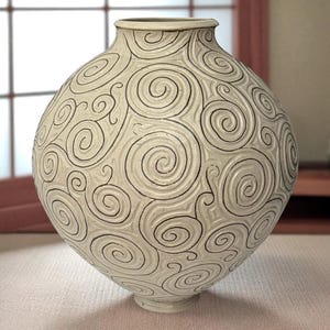 Handmade Carved Korean Moon Vase