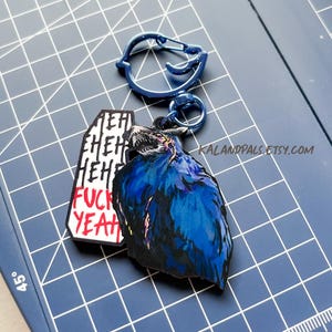 DMC5 Griffon Wooden Charm w/Birb Clasp