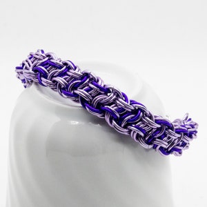Kinged Vipera Berus in Purple