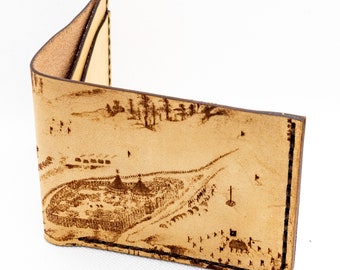 Portefeuille bi-pliant en cuir tanné végétal naturel, gravé au laser avec une ancienne carte militaire