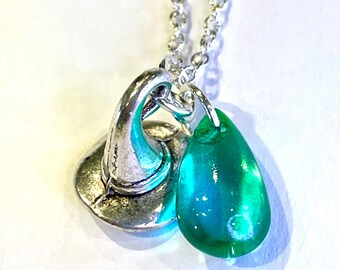 "Changed For Good" Wicked Musical Quote Necklace - Witch Hat Charm On 18" Silver Chain - Theatre Gift