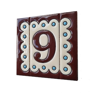 Azulejos y accesorios para números de casa Soto M-8 de cerámica española pintada a mano de 11 x 5,5 cm o 2,165 x 4,331 pulgadas