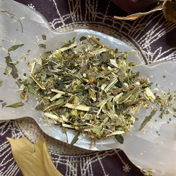 Goldenrod Herb, Money, Prosperity, Prophecy, Divination, Encouragement, Witchcraft, Pagan