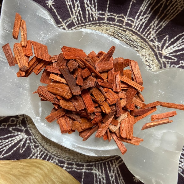 Red Sandalwood Chips, Consecration, Serenity, Protection, Exorcism, Success, Love, All Natural