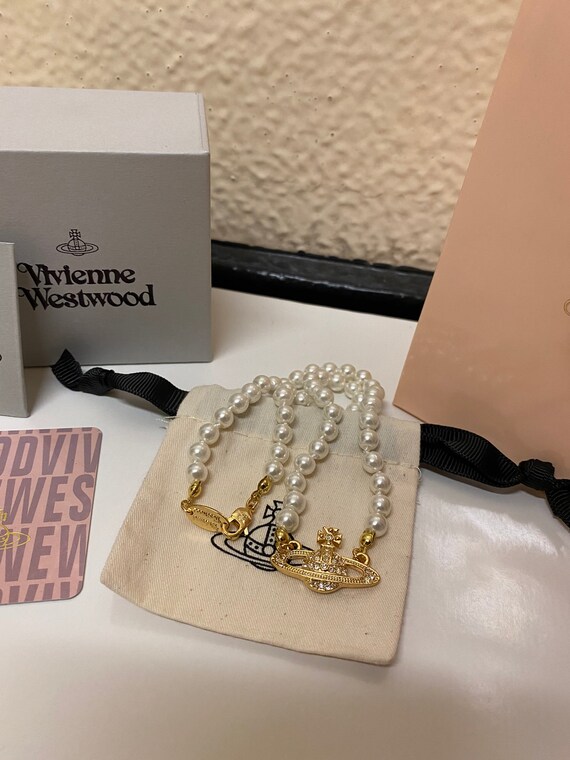 Vivienne Westwood Gold Pearl Choker 