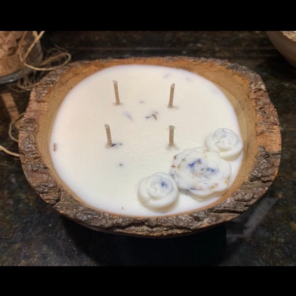 NEW!! Live Edge Wooden Bowl Candles  Approx 6x6x2 (choose your scent)