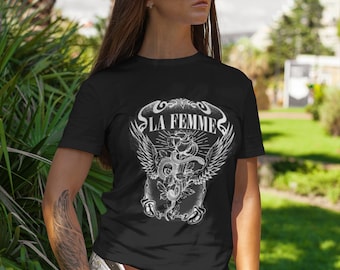 La Femme Yellowstone Beth Dutton Unisex Jersey Short Sleeve Tee