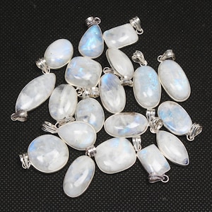 Natural Rainbow Moonstone Crystal Pendant Necklace, Silver Overlay Bezel Pendant, Moonstone Pendant For Women, Wholesale Pendant Jewelry