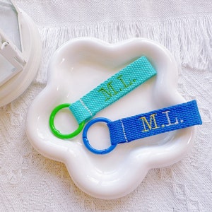 Etiqueta de diseñador para bolso de tamaño MINI, etiqueta con nombre bordado personalizado, etiqueta para mochila MINI, llavero personalizado, etiqueta para equipaje, etiqueta personalizada para bolso escolar, etiqueta para bolsa de almuerzo