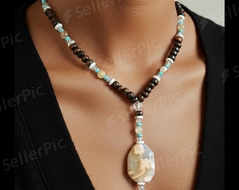 Flower Agate & Wood Beaded Necklace – Growth, Calm, and Natural Beauty