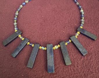 Collar de abanico de lapislázuli / Pieza llamativa de piedra azul intenso / Joyería bohemia terrosa