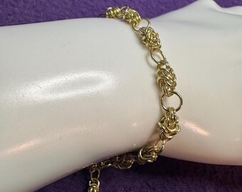 Box and Link 14k Gold Plated Brass Chainmail Bracelet | Handwoven Medieval Weave | Handmade Jewelry