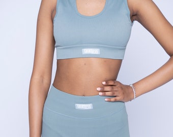 Fitness in style: The ultimate light blue sports set with biker shorts and a matching sports bra for your dynamic look