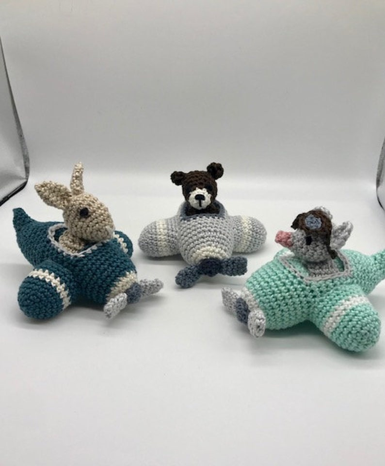 Crochet mobile airplane image 3