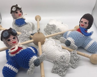 Mobile pilot airplane crocheted