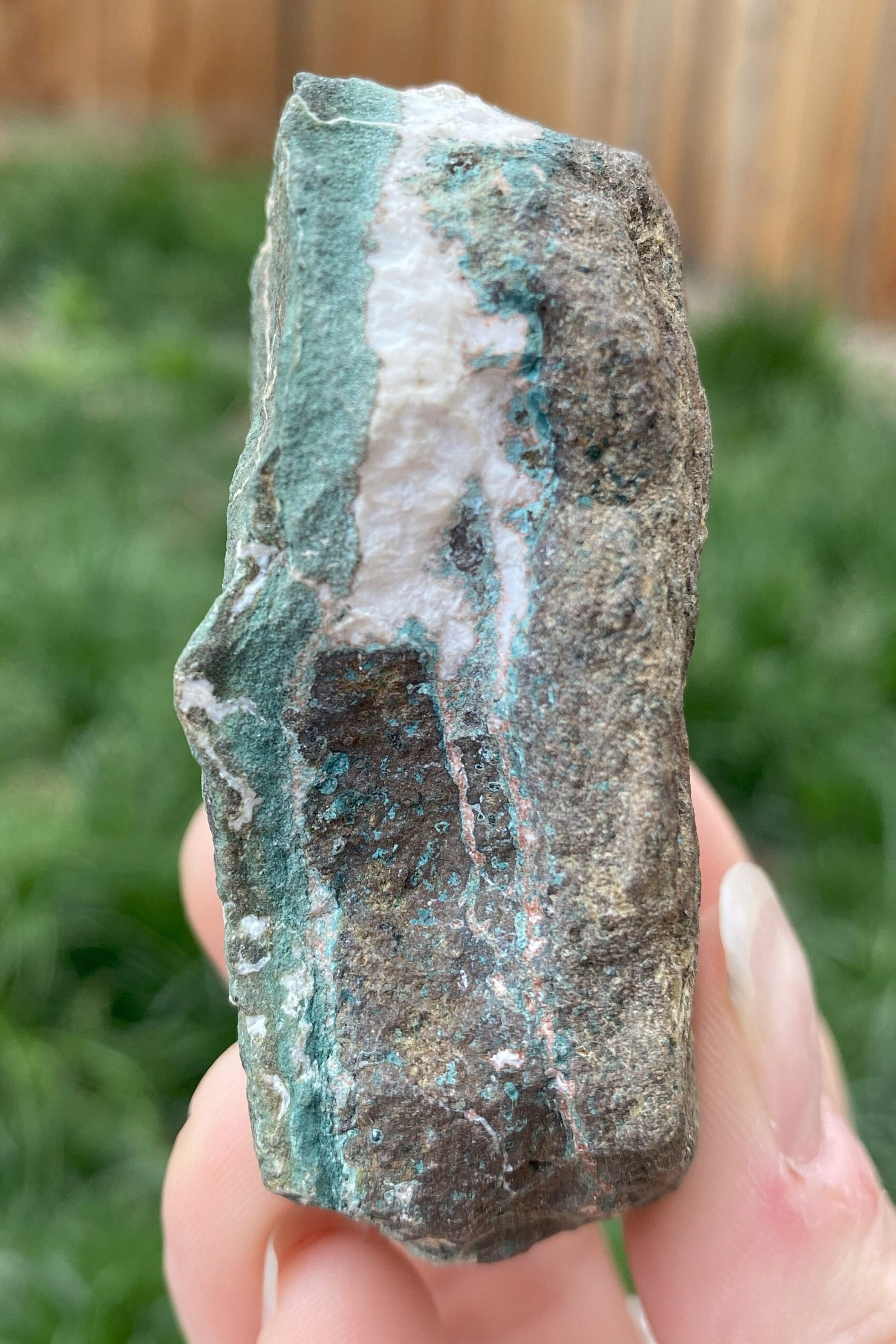 Green Turquoise 146 grams