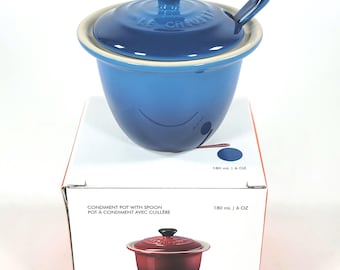 Le Creuset Stoneware Indian Condiment Pot with Spoon NIB 6oz ~ MARSEILLE BLUE