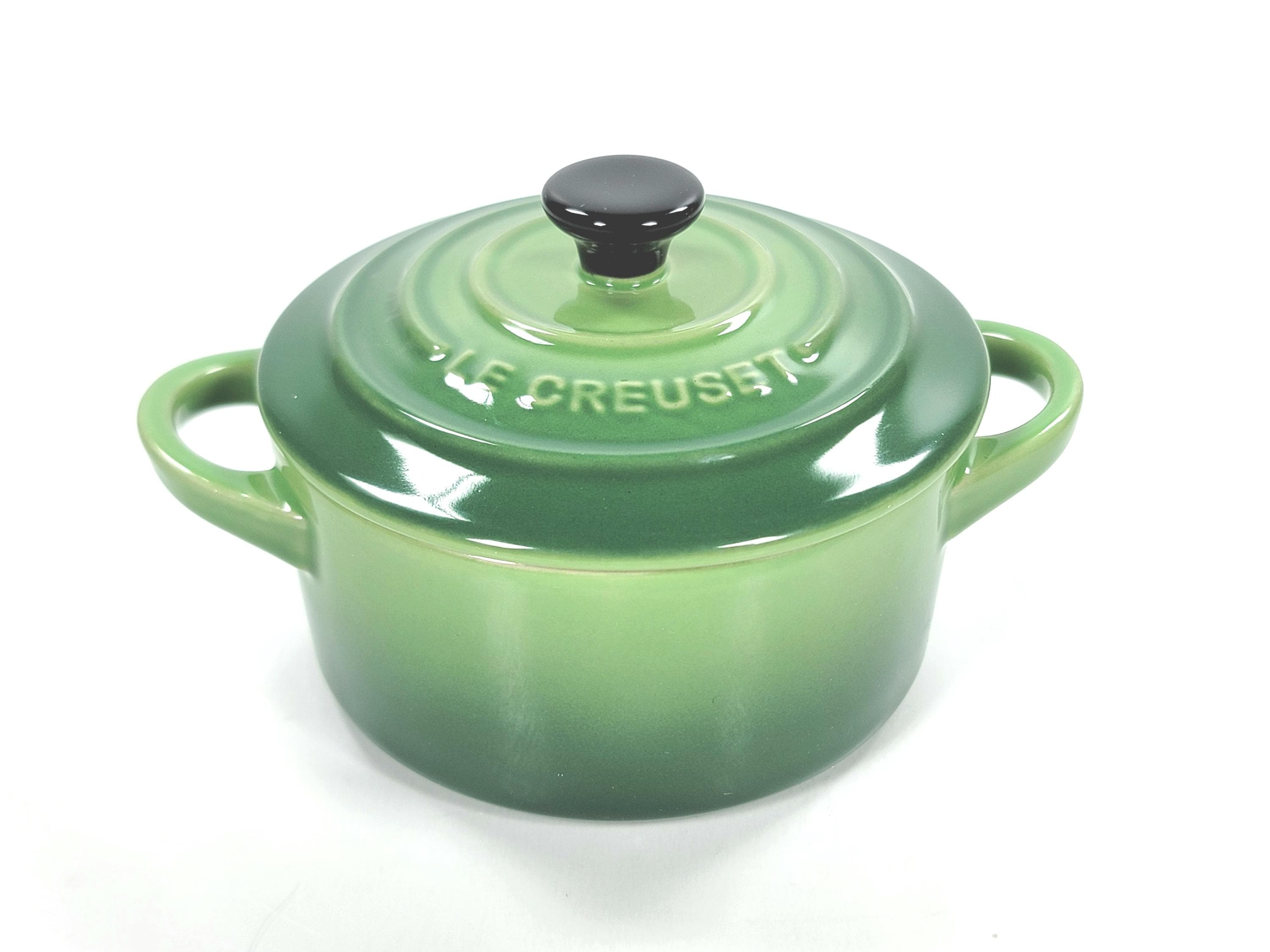 Le Creuset グリーン ミルクパン 17 Le Creuset グリーン ミルクパン