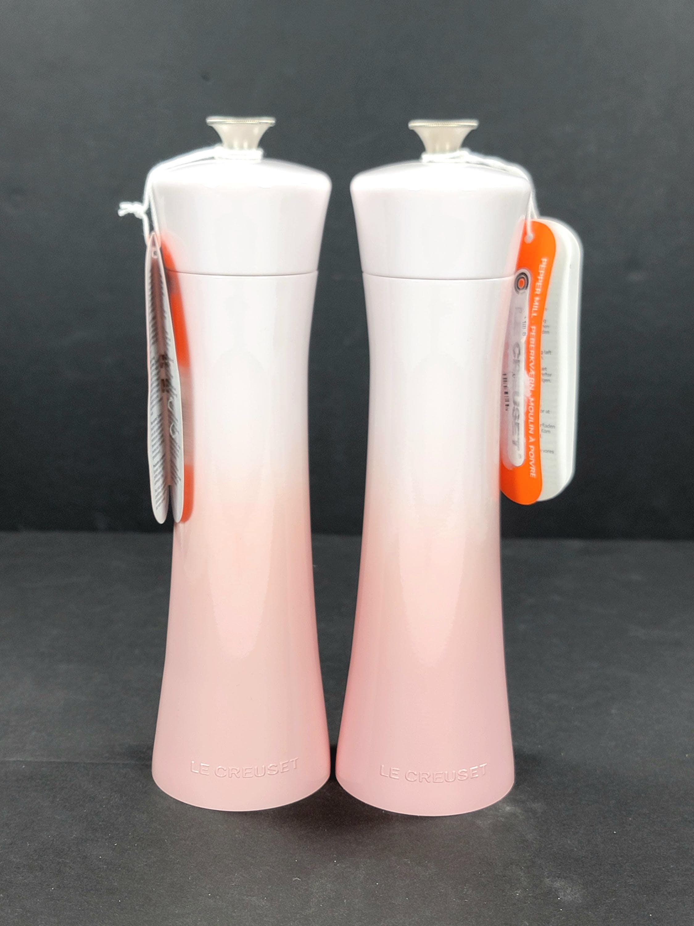 Le Creuset Modern Acrylic 8